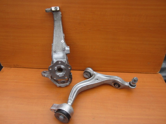 фото №7, Porsche taycan panamera поворотний кулак права правий перед 9j1407246b / 9j1407152g