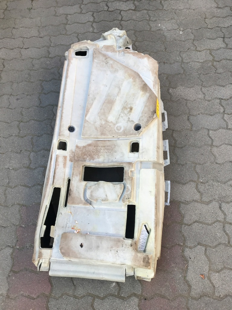 фото №4, Audi r8 plus 4s обшивка коврик левая пол eur