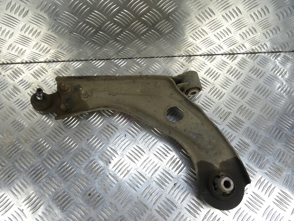 фото №1, Citroen c4 picasso ii рычаг левый перед