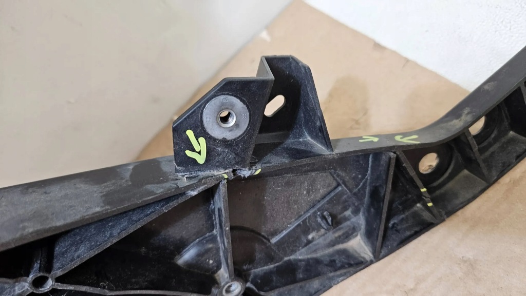 Купить Ремень перед передний усилитель tesla model y 1643521-00-b