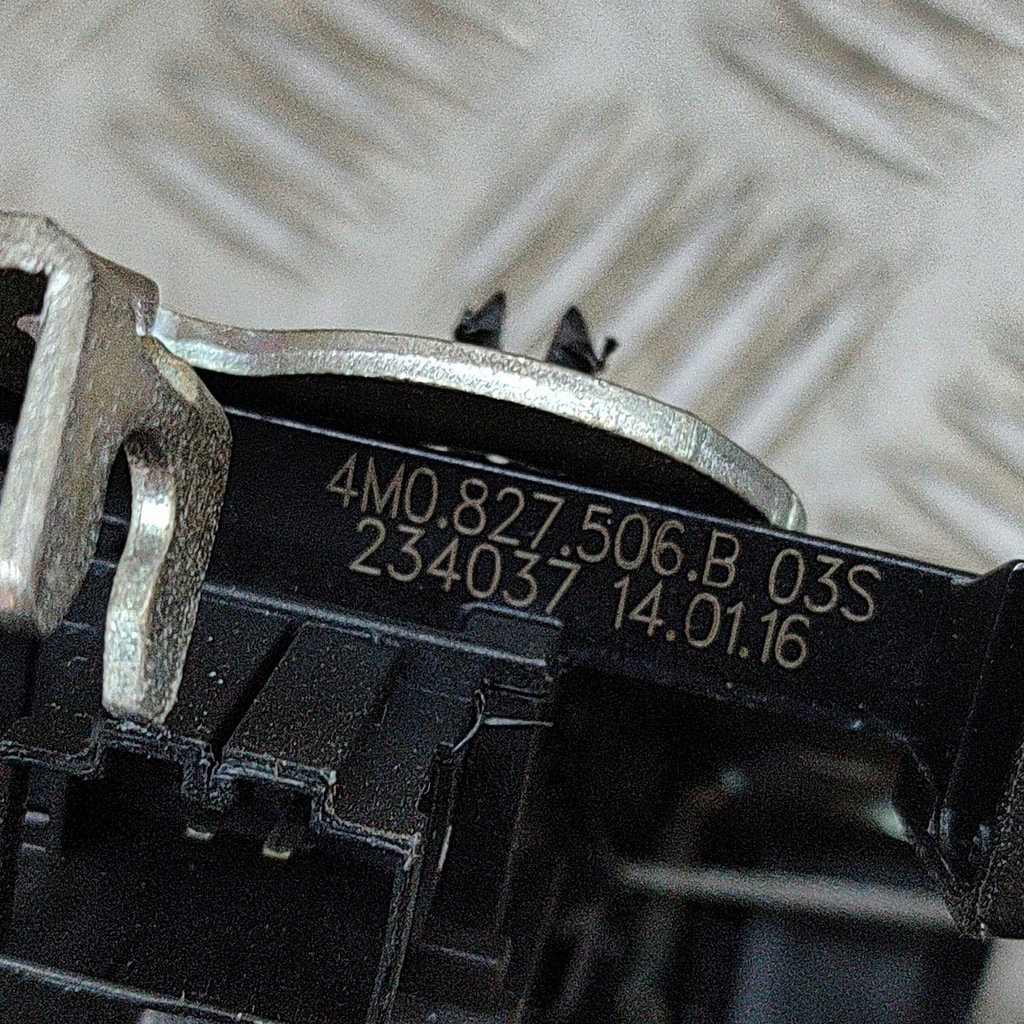 фото №8, Audi a4 s4 b9 8w 2016 замок кришки задній / багажника