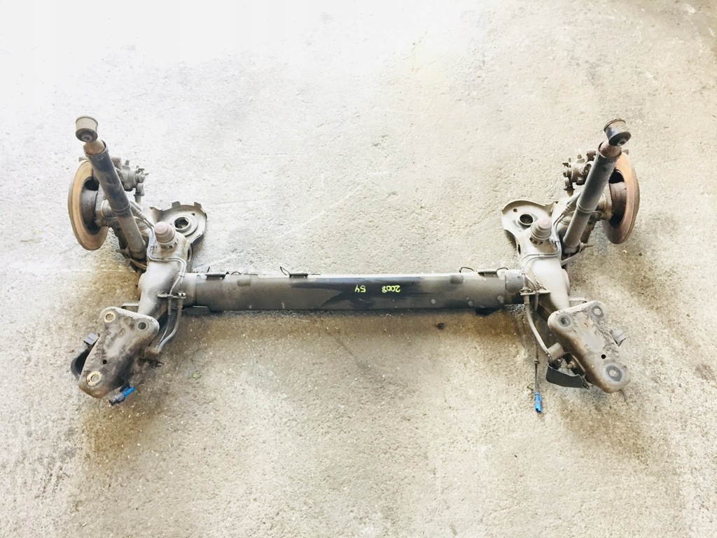 фото №1, Oś балка задняя na тормозные диски peugeot 2008