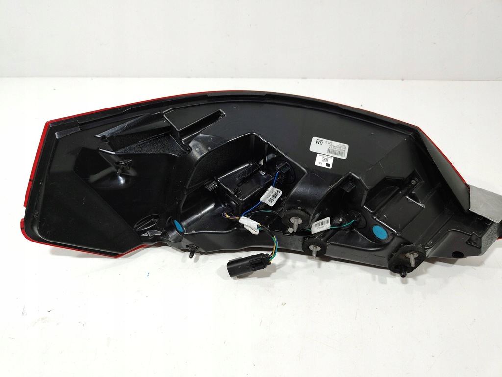 фото №8, Opel insignia a lift kombi лампа левый задняя led 39024222