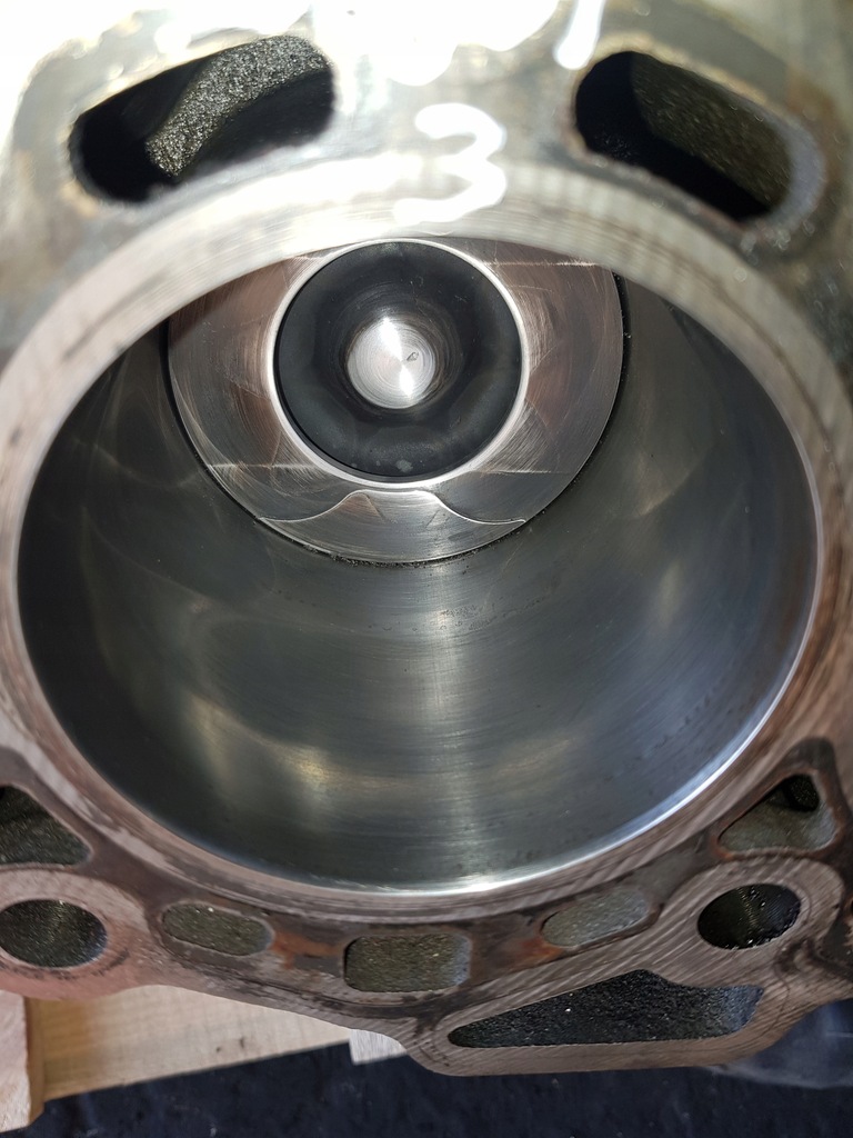 фото №11, Range rover sport vogue 3.6 tdv8 368dt блок dół двигуна поршні wał