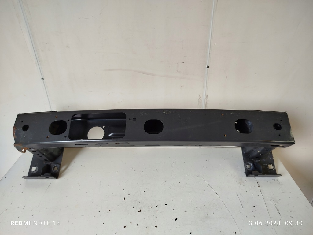 фото №1, Балка бампера land rover discavery v 5