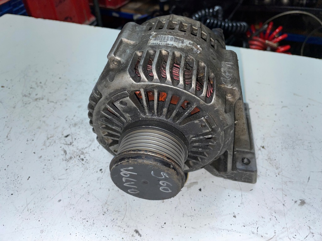 фото №1, Генератор denso tn 102211-0500 volvo s60 1,9 2,4