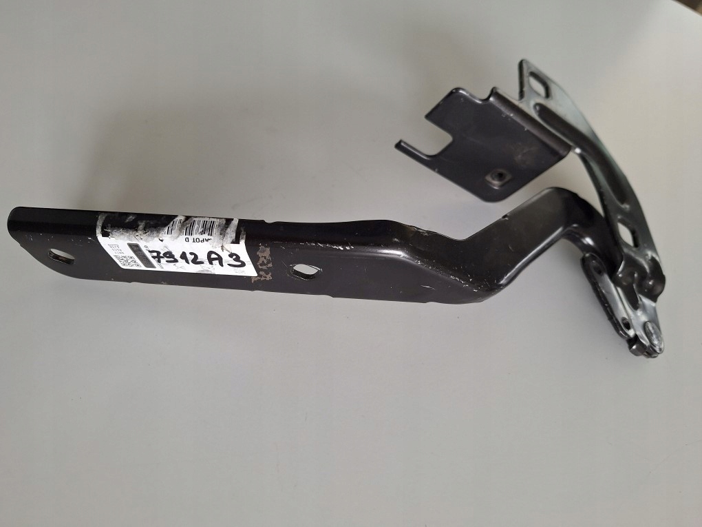 фото №1, Петля капот правый citroen c4 picasso оригинальный номер 7912a3