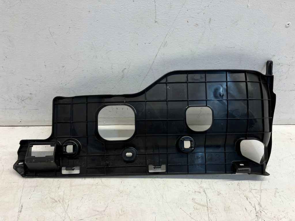 фото №5, Yaris cross защита панели консоли нижняя левая