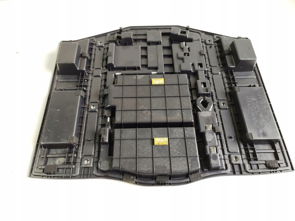 фото №12, Lexus is300h 13r вкладыш багажника