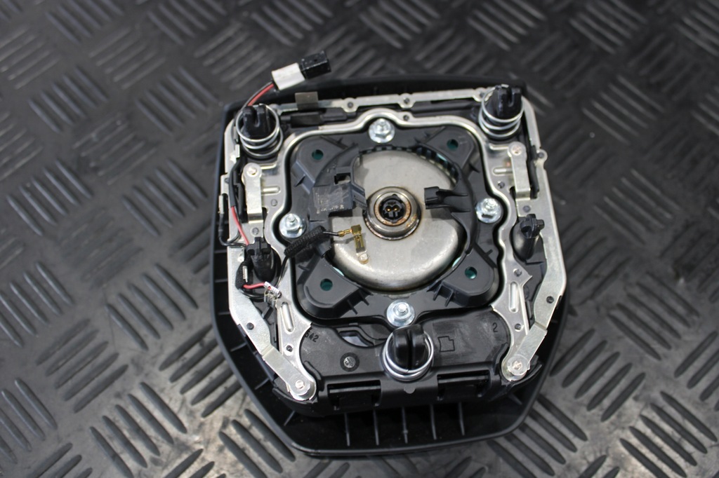 фото №8, Панель приладів консоль подушка безпеки подушки безпеки odklejona land rover discovery sport l550