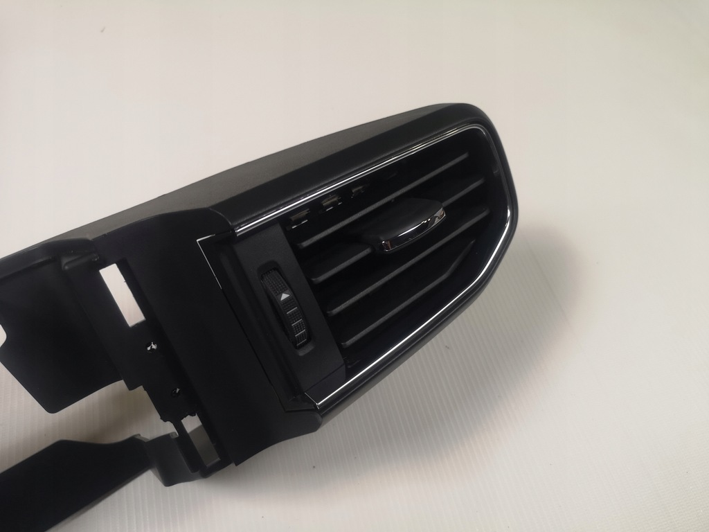 фото №7, Решётка решётки обдув средний ford explorer 2020-