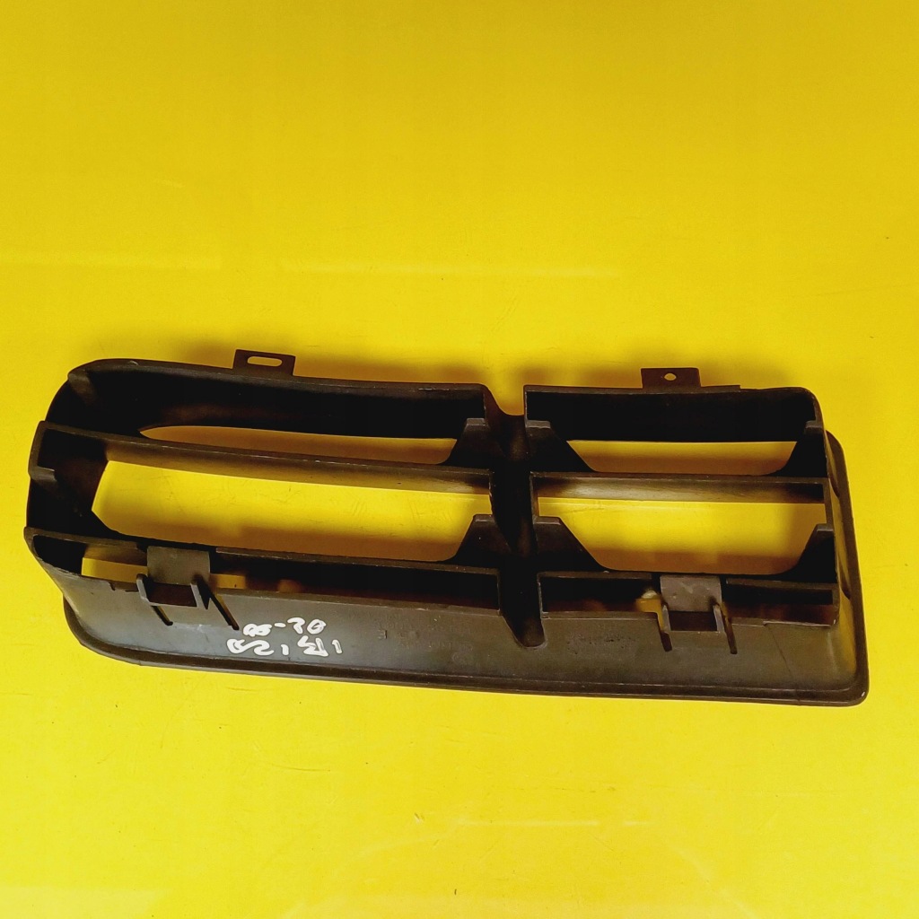 фото №7, Решітка бампера правий перед seat ibiza iii 1j0853666e nr145