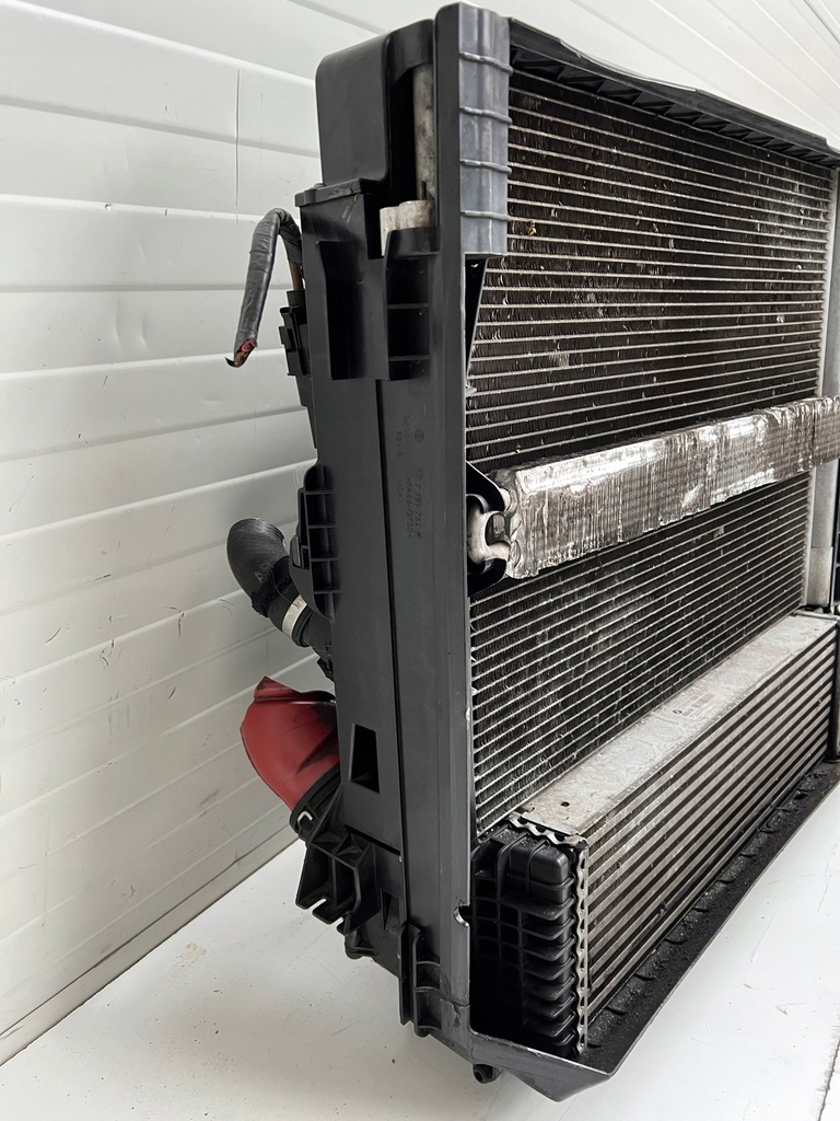 фото №14, Pas передний усилитель радиатор bmw x5 e70