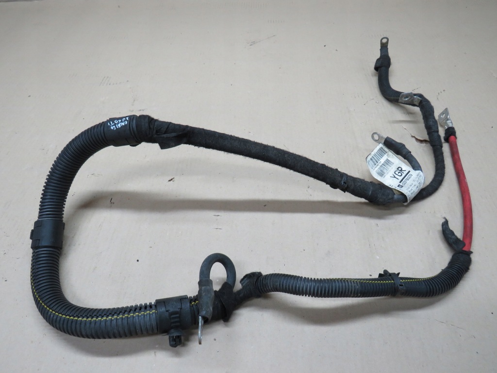 Купити Opel insignia a рестайлінг  2.0 cdti клема шланг акумулятор 13376009