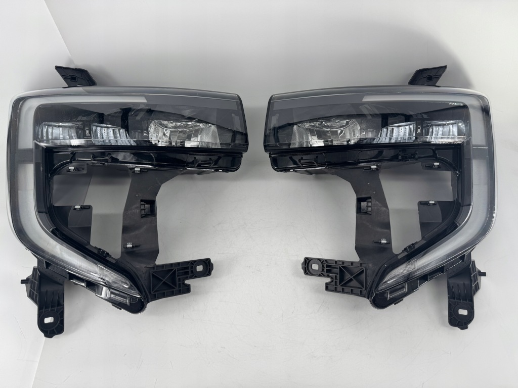 Купить Renault master v full led фара левая правый