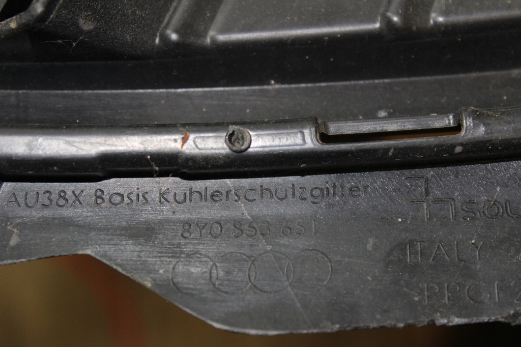 фото №6, Решётка радиатора бампер перед audi a3 8y полный