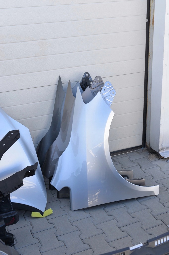 фото №7, Капот бампер решётка радиатора крыло лампа h7 ксенон pas балка vw golf vi 6 plus