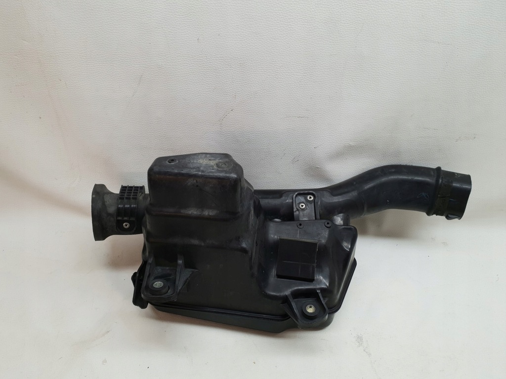 фото №7, Toyota auris prius iii 1.8b резонатор воздуха