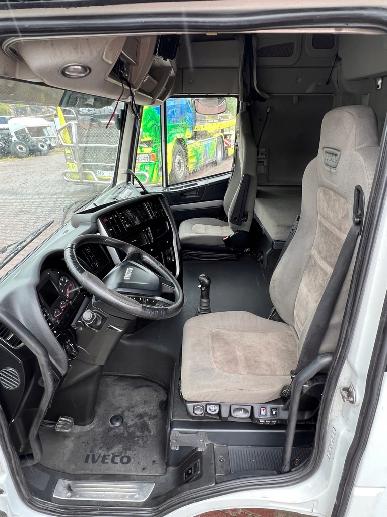 фото №9, Кабина без оснащения каркас iveco stralis hi-way широкая механическая коробка передач