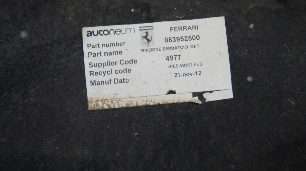 фото №7, Обшивка багажника ferrari california f149 4,3b