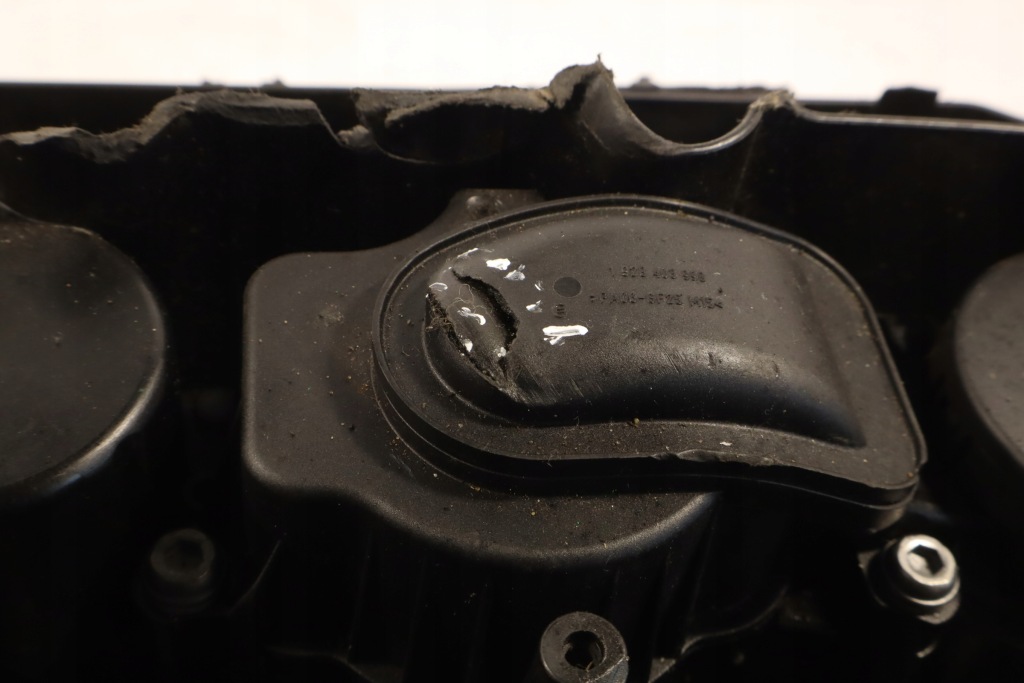 Головка двигуна bmw 5 520d e60 2.0d 7781211.05 Недорого