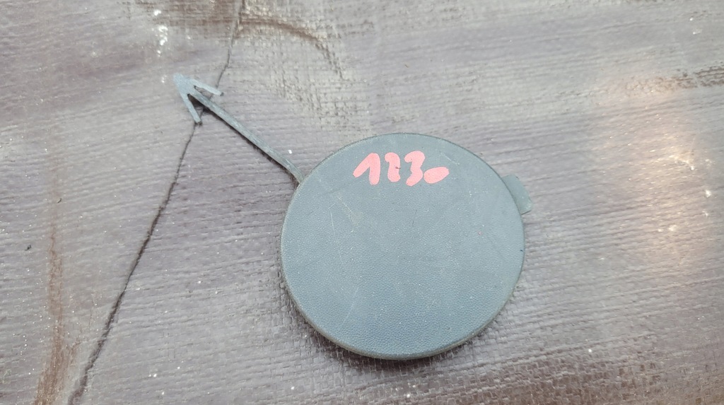 фото №1, Ford transit courier заглушка фаркоп перед бампера // 1230