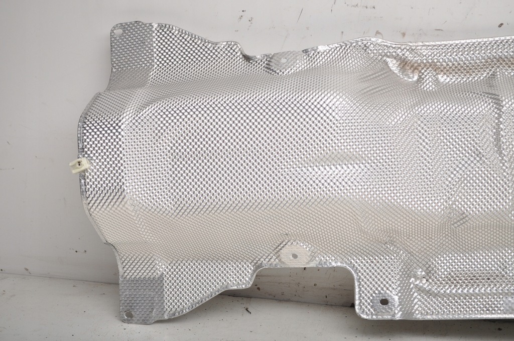 фото №8, Bmw f44 gran coupe защита тепловая бака 21r