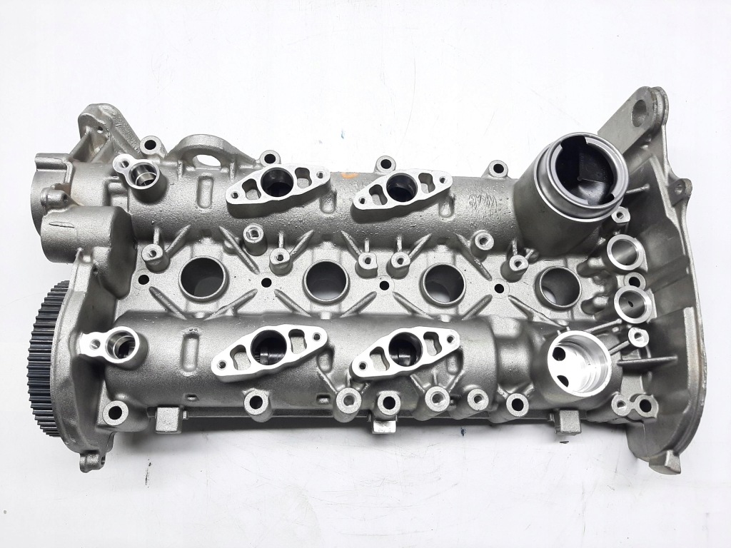 Купити Головка vw 1.4 tsi вали кришка 04e103473ch