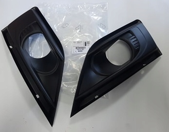 фото №1, Заглушка рамка противотуманной фары citroen c4 picasso l+p оригинальный номер 7414sc