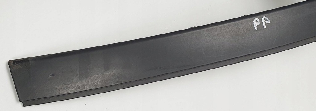 фото №10, Молдинг скло лобове права mercedes w201