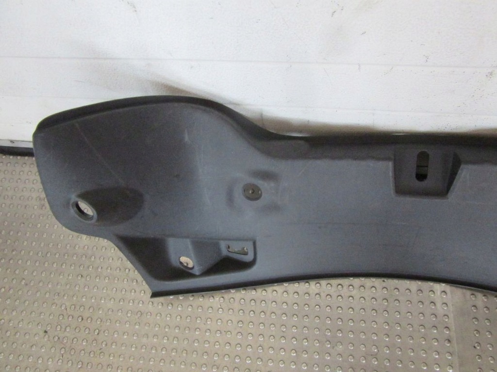 фото №8, Chevrolet camaro 2010 обшивка защита крышки багажника