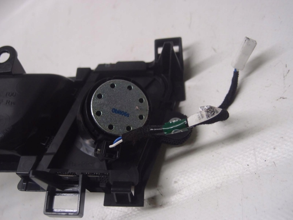 фото №12, Замок дверь правый перед jazz v crosstar n04-12410