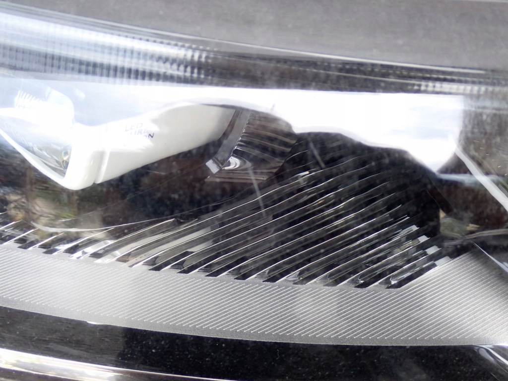 Фара ліва фара лівий full led renault megane 4 iv 2016-2020 260601093r в Україні