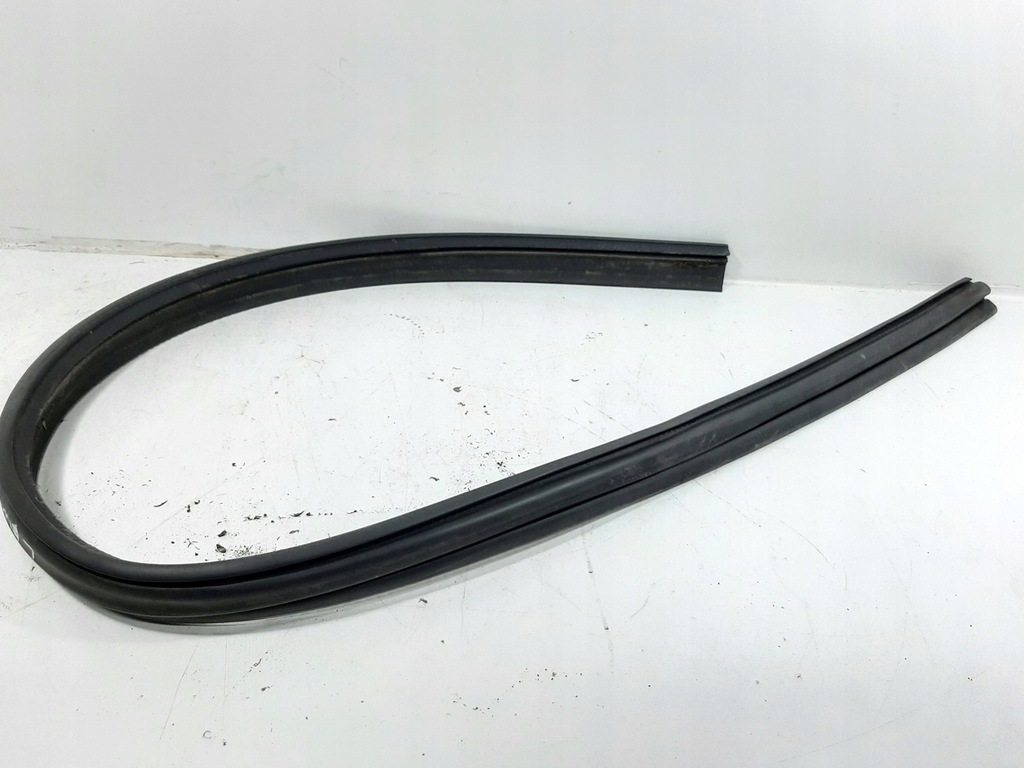 фото №9, Dodge durango ii lift 07r прокладка левая nad дверь