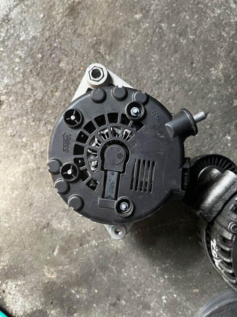 46 kia hyundai 1.6 t-gdi генератор 37300-2b960 в Україні