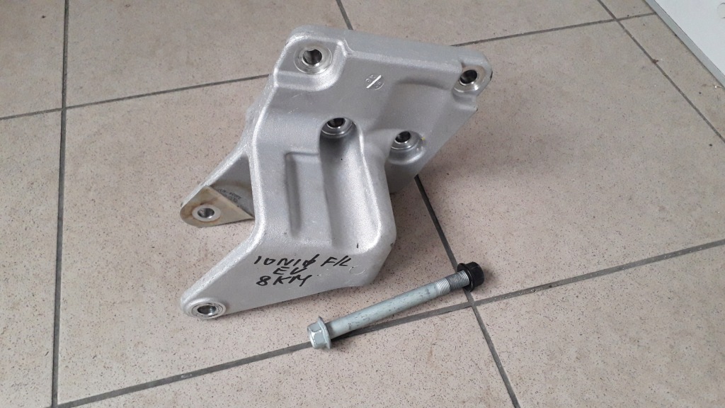 фото №1, Hyundai ioniq 21r электрический кронштейн кронштейн подушки безопасности левая