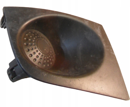 фото №1, Решётка бампера противотуманной фары правая nissan tiida versa