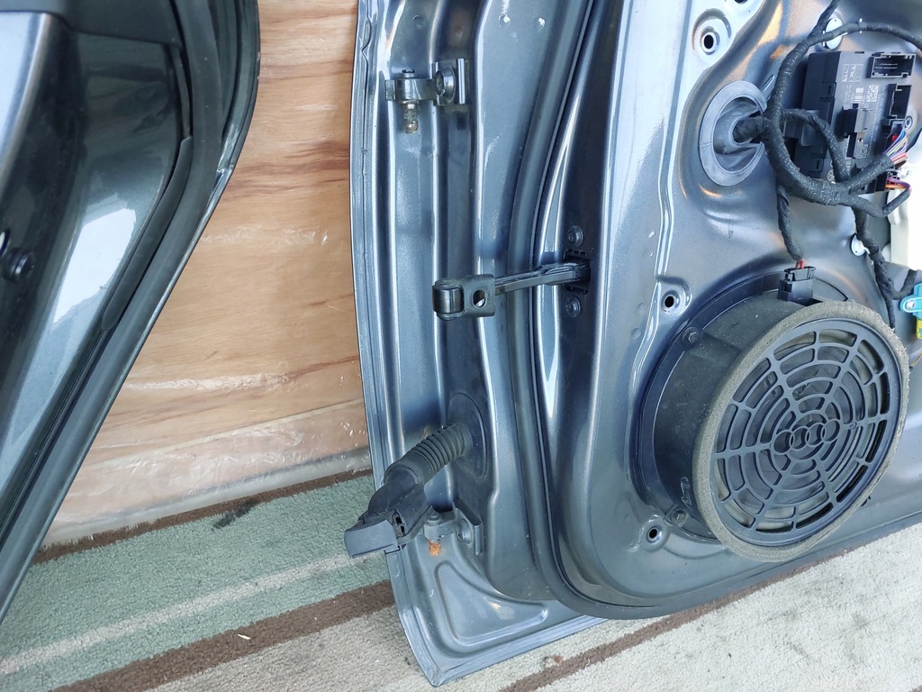 фото №7, Дверь правое перед audi a4 b8 sedan lz7s 12r