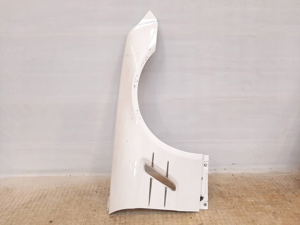 Купити Крила правий mercedes sl r231 w231