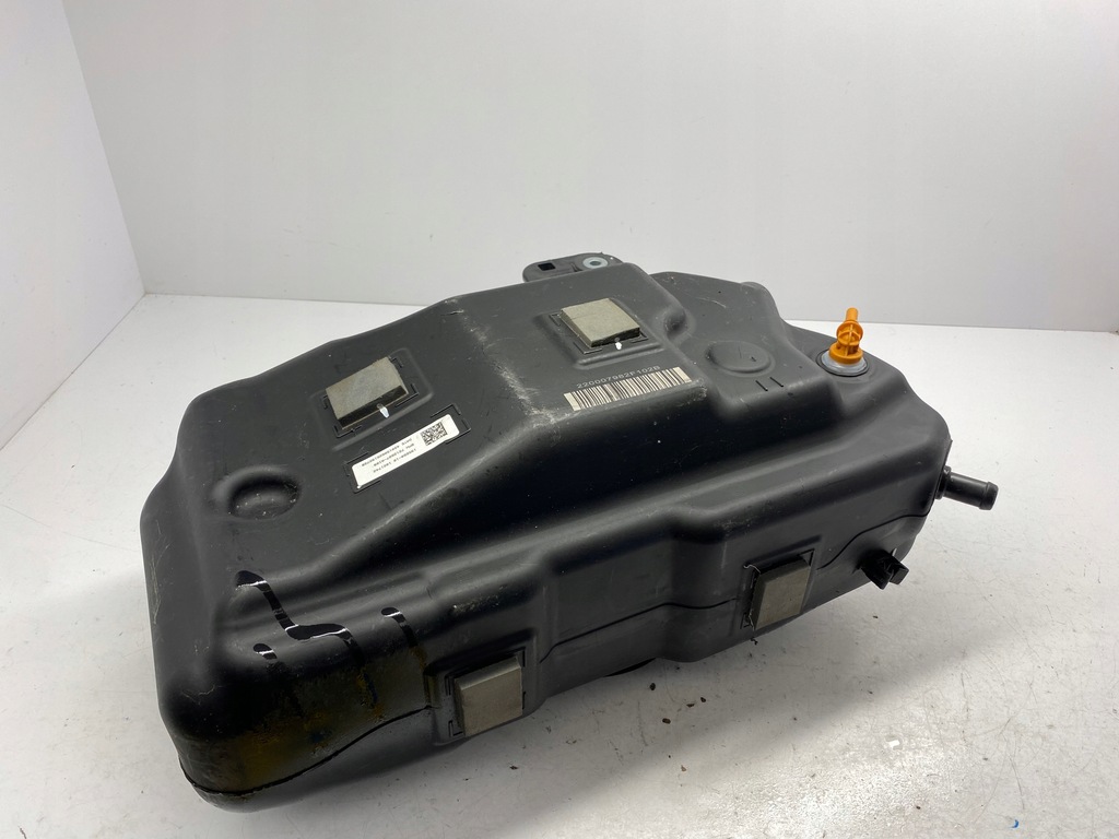 фото №9, Bmw 5 f10 f11 бак 7212607