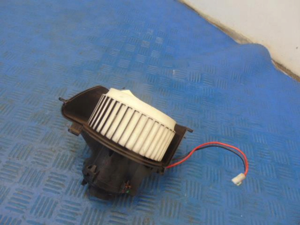 Opel astra h 1.9cdti вентилятор повітроводи 52421335 Оригінал