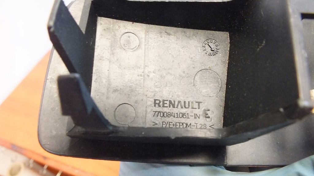 фото №3, Заглушка накладка радіо renault scenic i 99-03