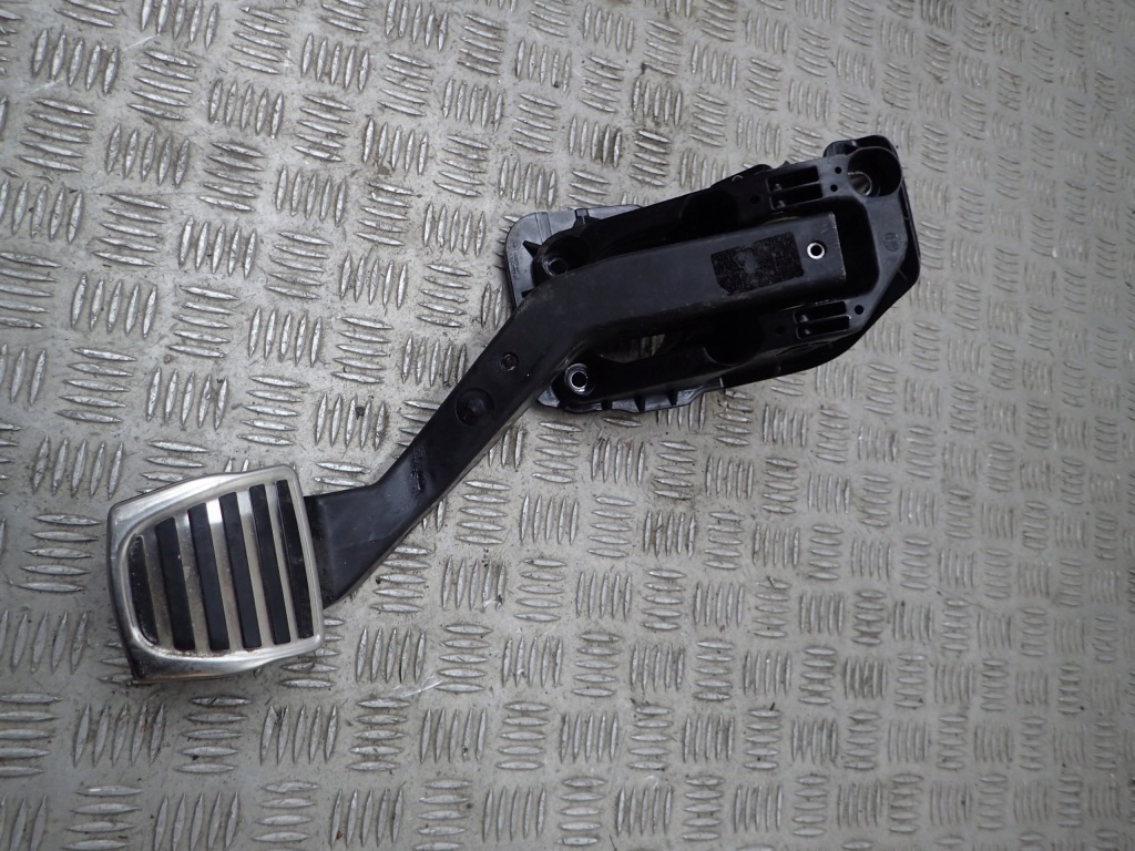 фото №1, Alfa romeo giulia qv 2.9 lift педаль гальма накладка