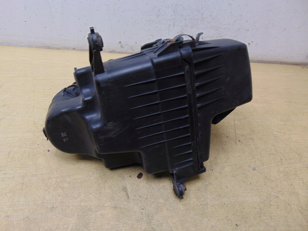 фото №10, Корпус фільтра фільтр повітря kia venga 1.4 crdi