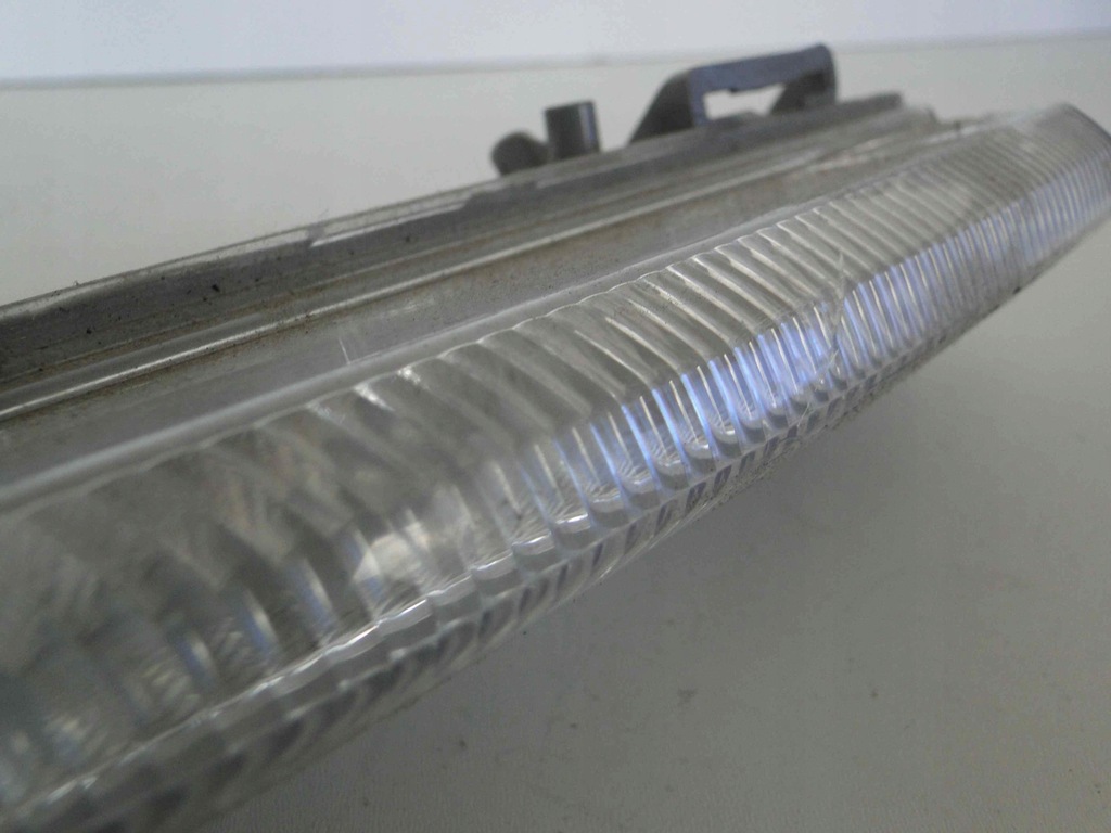 фото №7, Mercedes c klasa w204 204 led drl правый szary