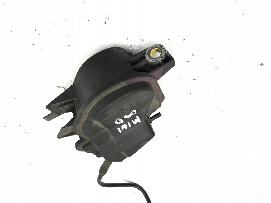 фото №4, Вентиляция картера бак вакуумa mini cooper d r56 1.6d