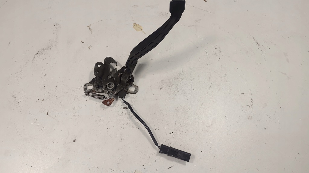 фото №1, Замок капот засувка citroen ds4 i