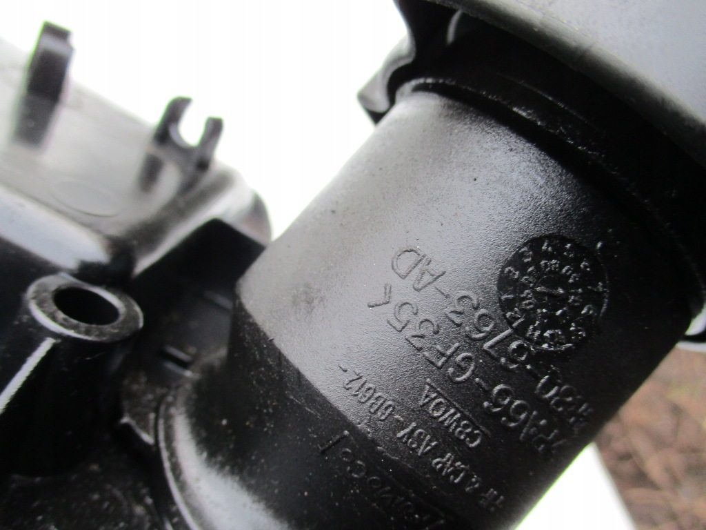 фото №6, Jaguar xf x250 3.0d v6 275 ps - кришка клапанів