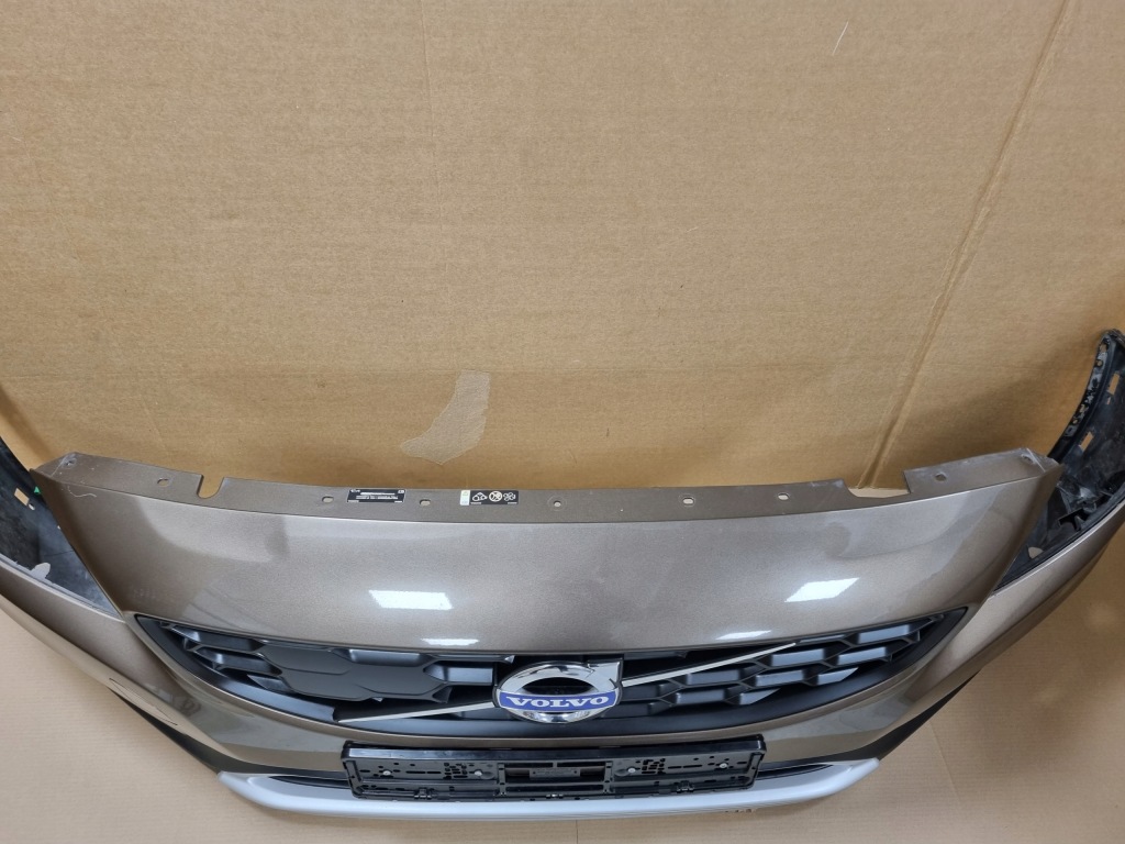 Volvo v60 1 cross country бампер перед передний с Разборки