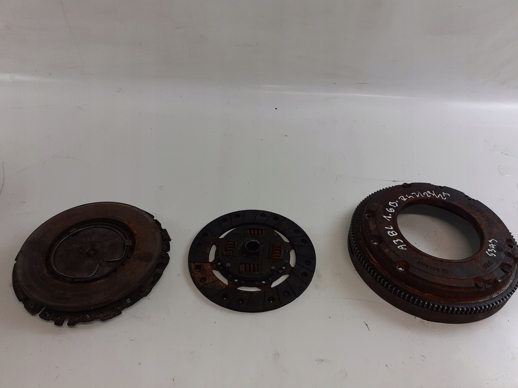 фото №1, Сцепление диск прижим kpl audi a3 8l 1.6 8v